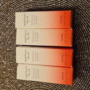 Nonni appleberry lip oil